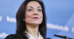 Wirtschaftsministerium: Reiche rüttelt nicht an Klimazielen