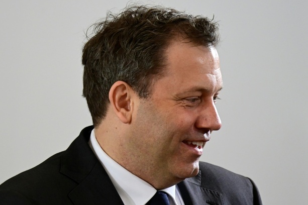 Bild vergr&ouml;&szlig;ern: Mehr arbeiten: Klingbeil skizziert Reformen und plant Aus für Ehegattensplitting