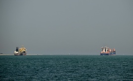 Iran lässt Öltanker aus Malaysia durch Straße von Hormus