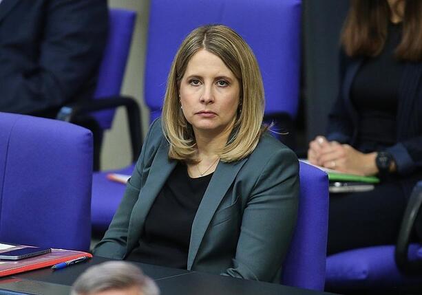 Bild vergr&ouml;&szlig;ern: Hubertz räumt Mitverantwortung des Bundes an Unzufriedenheit ein