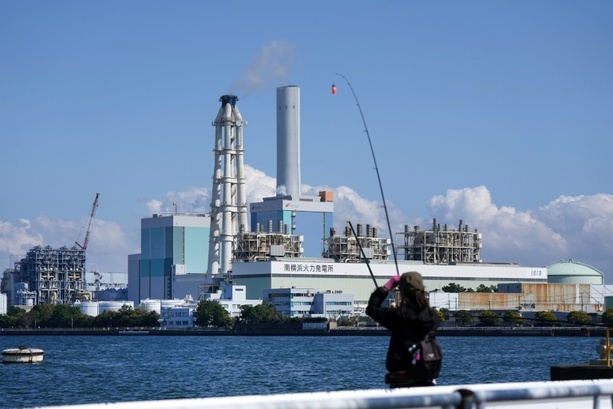 Bild vergr&ouml;&szlig;ern: Indien kürzt Steuern auf Diesel und Benzin - Vietnam setzt Umweltsteuer aus