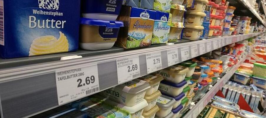 Linke will schnelle Mehrwertsteuersenkung für Lebensmittel