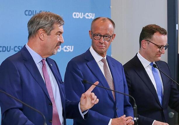 Bild vergr&ouml;&szlig;ern: Bericht: Unionsspitzen beraten über gemeinsame Linie für Reformen