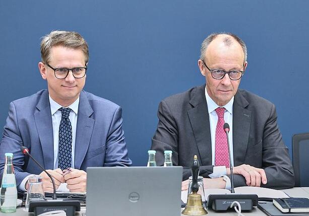 Bild vergr&ouml;&szlig;ern: Forsa: Union weiter knapp vor AfD