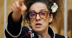 SPERRFRIST DIENSTAG 18.20 Uhr: Paulskirchenpreis für Demokratie: Klöckner würdigt iranische Frauenre