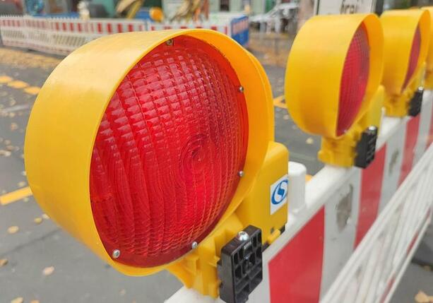 Bild vergr&ouml;&szlig;ern: Länder investieren Sondervermögen in Straßen und Kliniken