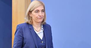 Warken für Steuerfinanzierung von Bürgergeld-Gesundheitskosten