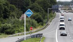 Hohe Spritpreise: Rufe nach Tempolimit werden lauter