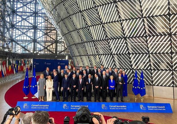 Bild vergr&ouml;&szlig;ern: Weber stellt Vetorecht in der EU infrage