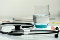 Kassenärzte-Chef Gassen warnt bei Kürzungen vor deutlich längeren Wartezeiten