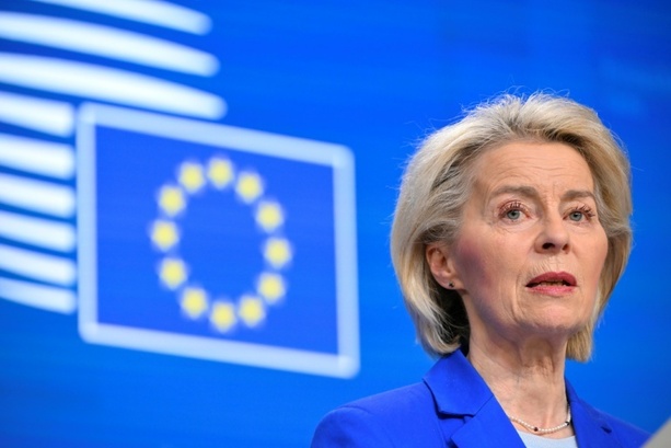 Bild vergr&ouml;&szlig;ern: EU-Kommissionspräsidentin von der Leyen mit niedersächsischer Landesmedaille geehrt