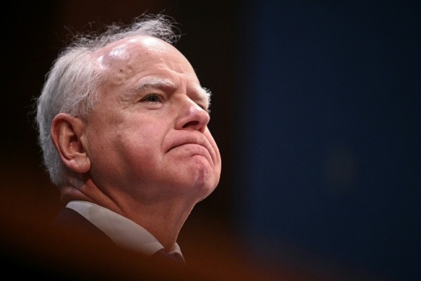 Bild vergr&ouml;&szlig;ern: Iran-Drohungen: US-Demokraten nennen Trump wahnsinnig und fordern Absetzung