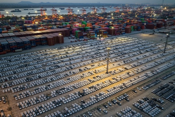 Bild vergr&ouml;&szlig;ern: Allianz-Handelsexperten: Deutsche Exporteure vergleichsweise optimistisch