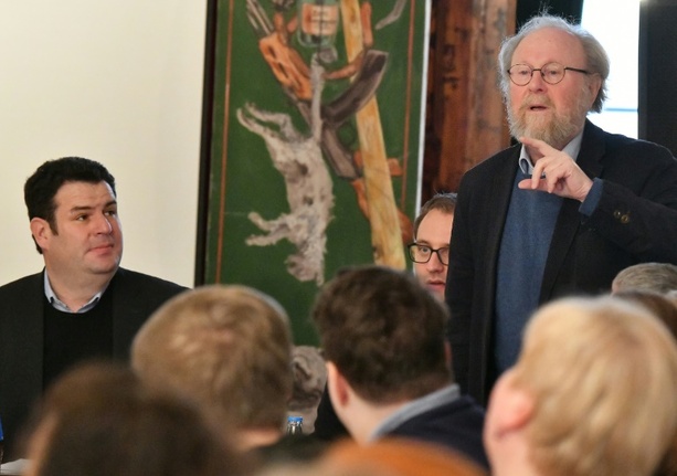 Bild vergr&ouml;&szlig;ern: Reform von Demokratie leben: Thierse warnt vor Schwächung der Förderung