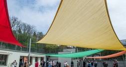 Rekordbeteiligung bei Parlamentswahl in Ungarn - Wahllokale geschlossen