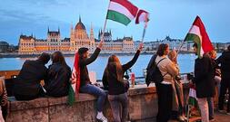 Weber sieht Wahl in Ungarn als Signal gegen Europas Rechtspopulisten