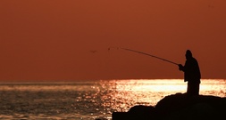 Zurückgelassene Angelsachen in Stralsund lösen nächtlichen Rettungseinsatz aus