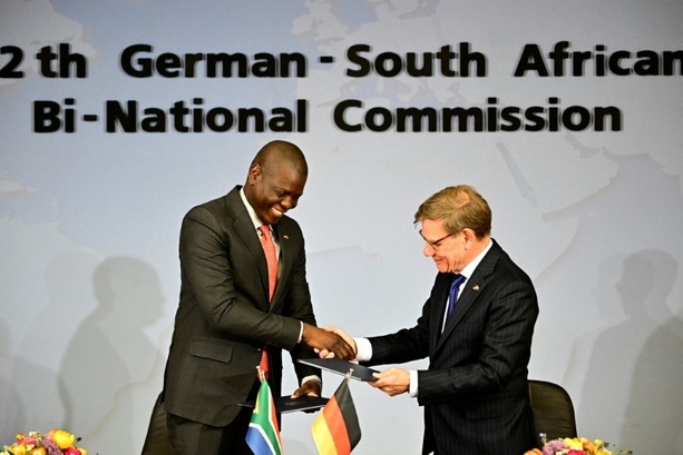 Bild vergr&ouml;&szlig;ern: Deutschland und Südafrika unterzeichnen Aktionsplan für engere Partnerschaft