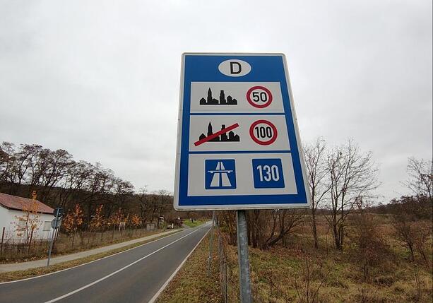 Bild vergr&ouml;&szlig;ern: Deutsche zu zeitlich begrenztem Tempolimit auf Autobahnen gespalten