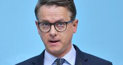 CDU-Generalsekretär fordert Abschaffung der meisten Krankenkassen