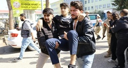 Angreifer verletzt 16 Menschen an türkischer Berufsschule