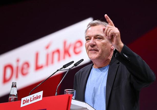 Bild vergr&ouml;&szlig;ern: Van Aken kündigt Rückzug als Linken-Chef im Juni an