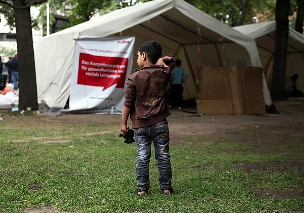 Bild vergr&ouml;&szlig;ern: Bußgeldpläne für geflüchtete Minderjährige stoßen auf Kritik