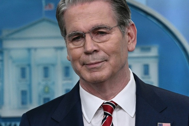 Bild vergr&ouml;&szlig;ern: Lockerung von US-Sanktionen für russisches Erdöl wird nicht verlängert