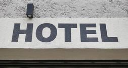 Gastgewerbeumsatz stagniert im Februar