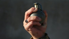 Dreieinhalb Jahre Haft wegen Beteiligung an Attacke nach Handgranatenwurf