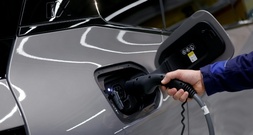 Bundestag schafft rechtliche Grundlage für E-Autoprämie