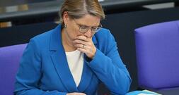 Hubig will Gesetz gegen digitale Gewalt noch 2026 verabschieden