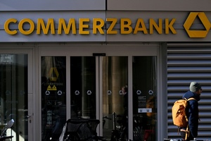 Unicredit-Chef kritisiert Strategieplan der Commerzbank
