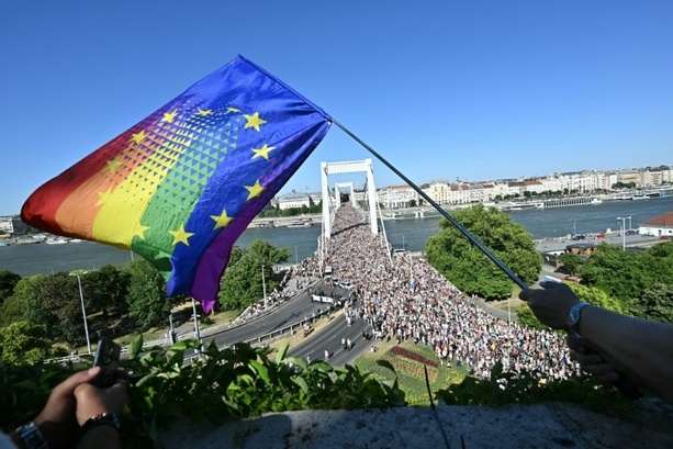 Bild vergr&ouml;&szlig;ern: Europäischer Gerichtshof urteilt über Ungarns umstrittenes LGBTQ-Gesetz