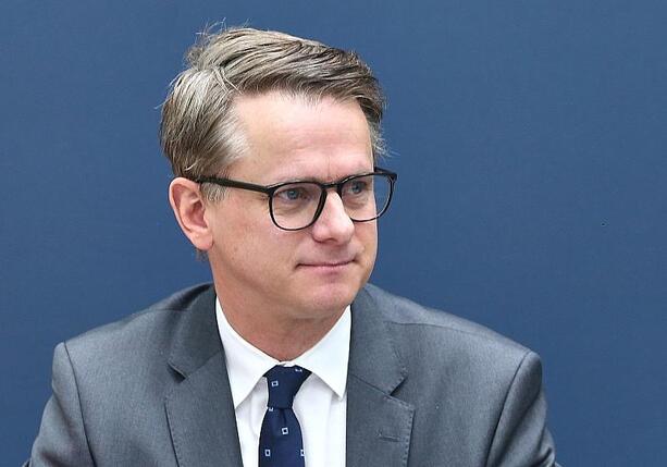 Bild vergr&ouml;&szlig;ern: Linnemann begrüßt Konzept für milliardenschwere Steuerentlastung