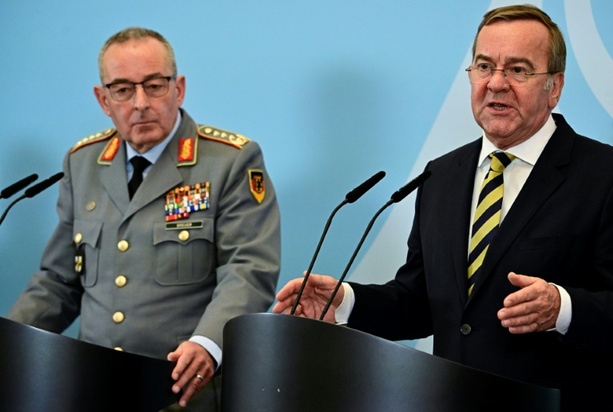 Bild vergr&ouml;&szlig;ern: Militärstrategie: Bundeswehr soll stärkste konventionelle Armee Europas werden