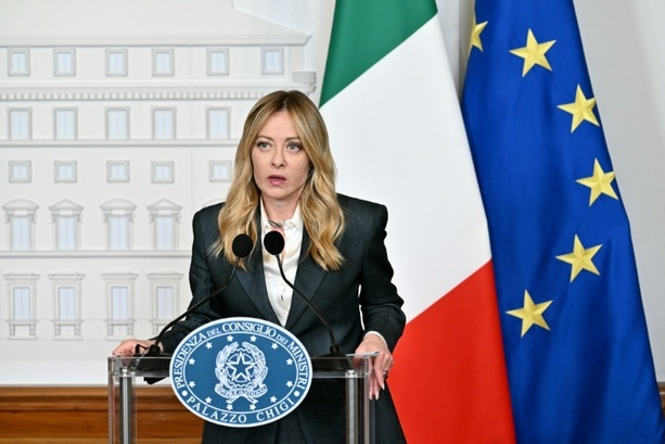 Bild vergr&ouml;&szlig;ern: Juristisches Gutachten: Abschiebezentren außerhalb von EU können legal sein