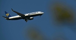 Ryanair reduziert Flüge von und nach Berlin im Winterflugplan um die Hälfte