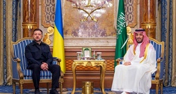 Besuch in Saudi-Arabien: Selenskyj spricht mit Kronprinz über Verteidigungskooperation