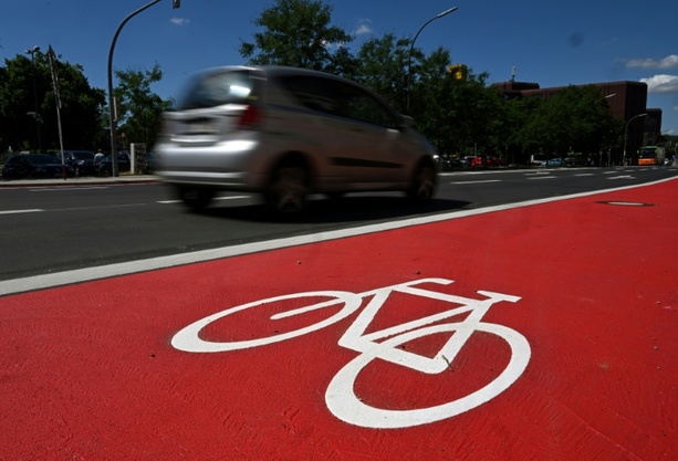 Bild vergr&ouml;&szlig;ern: Statistik: Jedes sechste Todesopfer im Straßenverkehr ist Fahrradfahrer