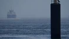 Gewässerverunreinigung in Nordsee festgestellt - verdächtiger Tanker ermittelt