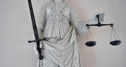 Bekannten mit Messer getötet: Mehr als fünf Jahre Haft für 68-jährigen Zwickauer