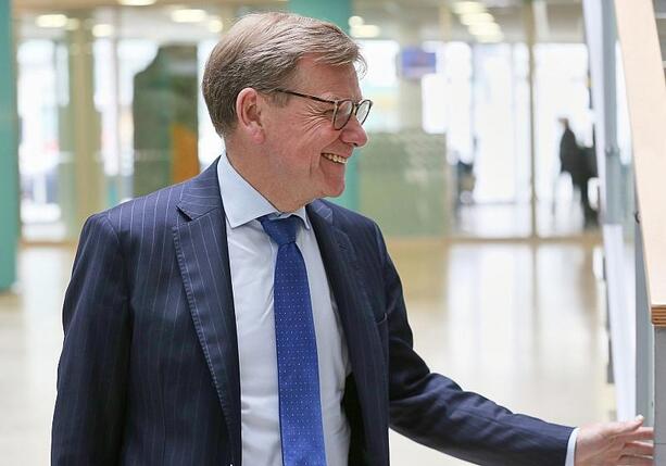 Bild vergr&ouml;&szlig;ern: Wadephul verteidigt Rolle der Diplomatie