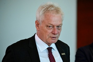 Bundeslandwirtschaftsminister Rainer will staatliche Lebensmittelreserve ausbauen