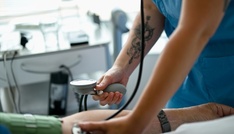 Bericht: Krankenstand Anfang 2026 leicht zurückgegangen