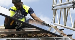 Ausbau der Solarenergie in Deutschland deutlich verlangsamt