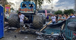 Monster-Truck rast in Menge: Drei Tote bei Show in Kolumbien