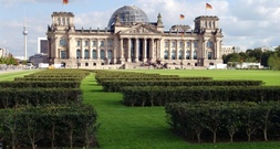 Studie ergibt sehr hohe Zustimmung zur liberalen Demokratie