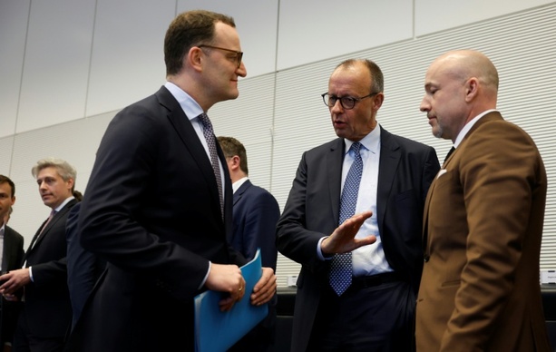 Bild vergr&ouml;&szlig;ern: Unionsfraktion wählt Spitze neu - SPD-Fraktion mit Bilanz zu einem Jahr Koalition
