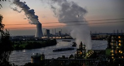 Geld pro eingesparter Tonne CO2: Reiche führt Förderprogramm für Industrie fort